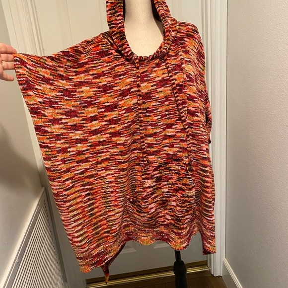 Women’s Poncho Boho Hooded Chenille Multi Colored Oversized One Size NEW - Picture 11 of 12